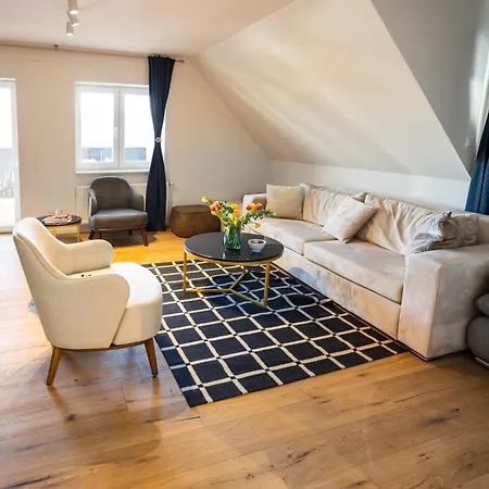 Sope Skylodge 08 - Gentuard's & Leandro's Weitblick - Oberried, Schauinsland Apartment